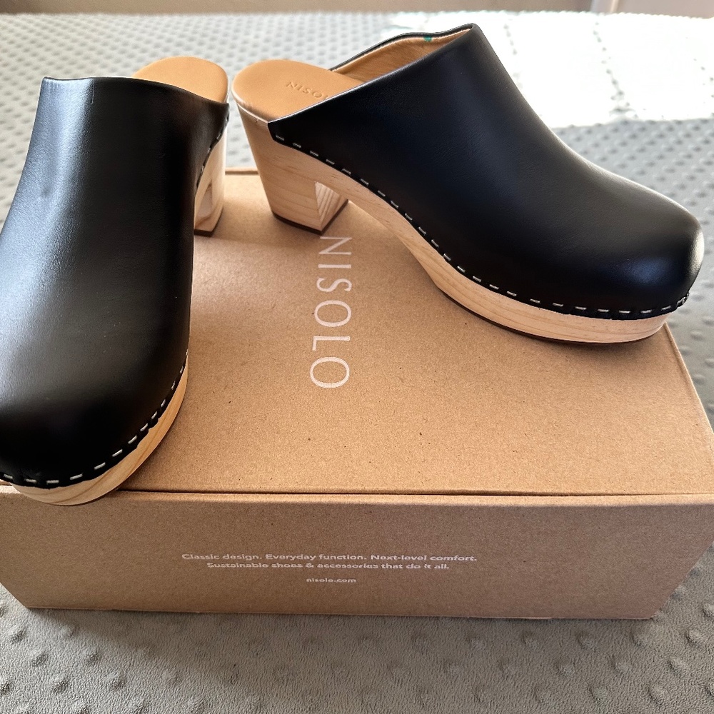 NEW Nisolo All-Day Heeled Clogs Size 9.5 Black